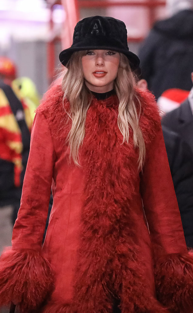 Taylor Swift, Arrowhead Stadium, Kansas City Chiefs Game, 2024