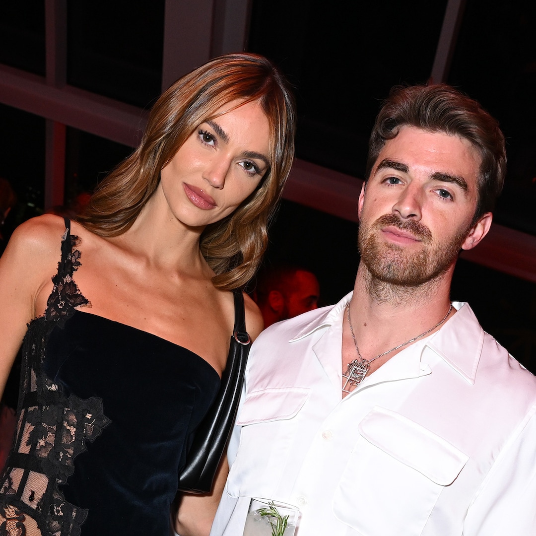 The Chainsmokers’ Drew Taggart Marries Mari Fonseca in Costa Rica Wedding The Chainsmokers’ Drew Taggart Marries Mari Fonseca in Costa Rica Wedding