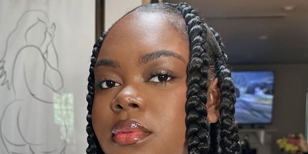 Snoop Dogg's Daughter Cori Broadus Gives Birth at 6 Months Pregnant