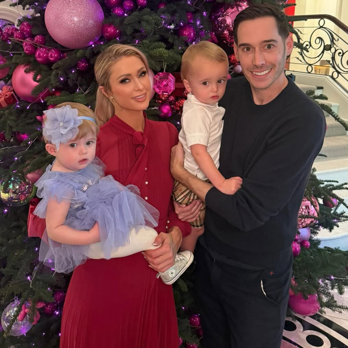 Paris Hilton Shares "Mindful Moment" After Losing Malibu Home in Fire