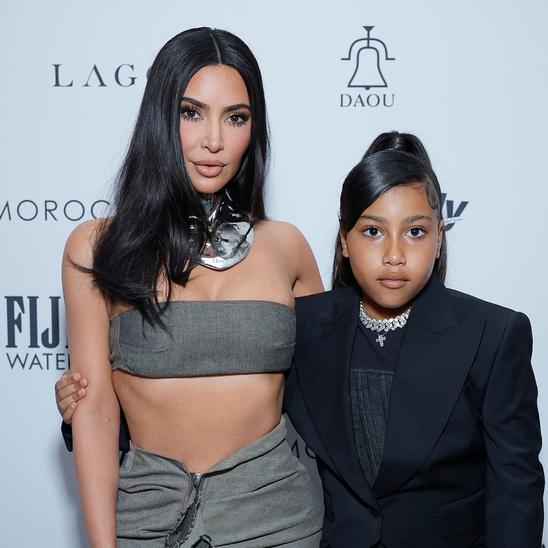 Kim Kardashian and Kanye West’s 4 Kids Are All Grown Up in Stunning Christmas Photos – E! Online Kim Kardashian and Kanye West’s 4 Kids Are All Grown Up in Stunning Christmas Photos – E! Online