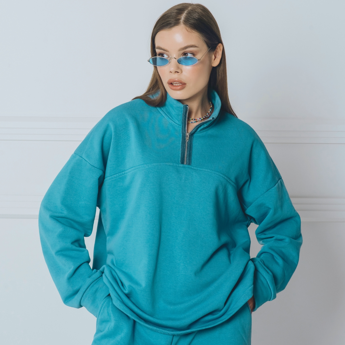 https://akns-images.eonline.com/eol_images/Entire_Site/2024122/rs_1200x1200-240222140524-Athleisure_for_Sweatshirt_Snobs.jpg?fit=around%7C1080:1080&output-quality=90&crop=1080:1080;center,top