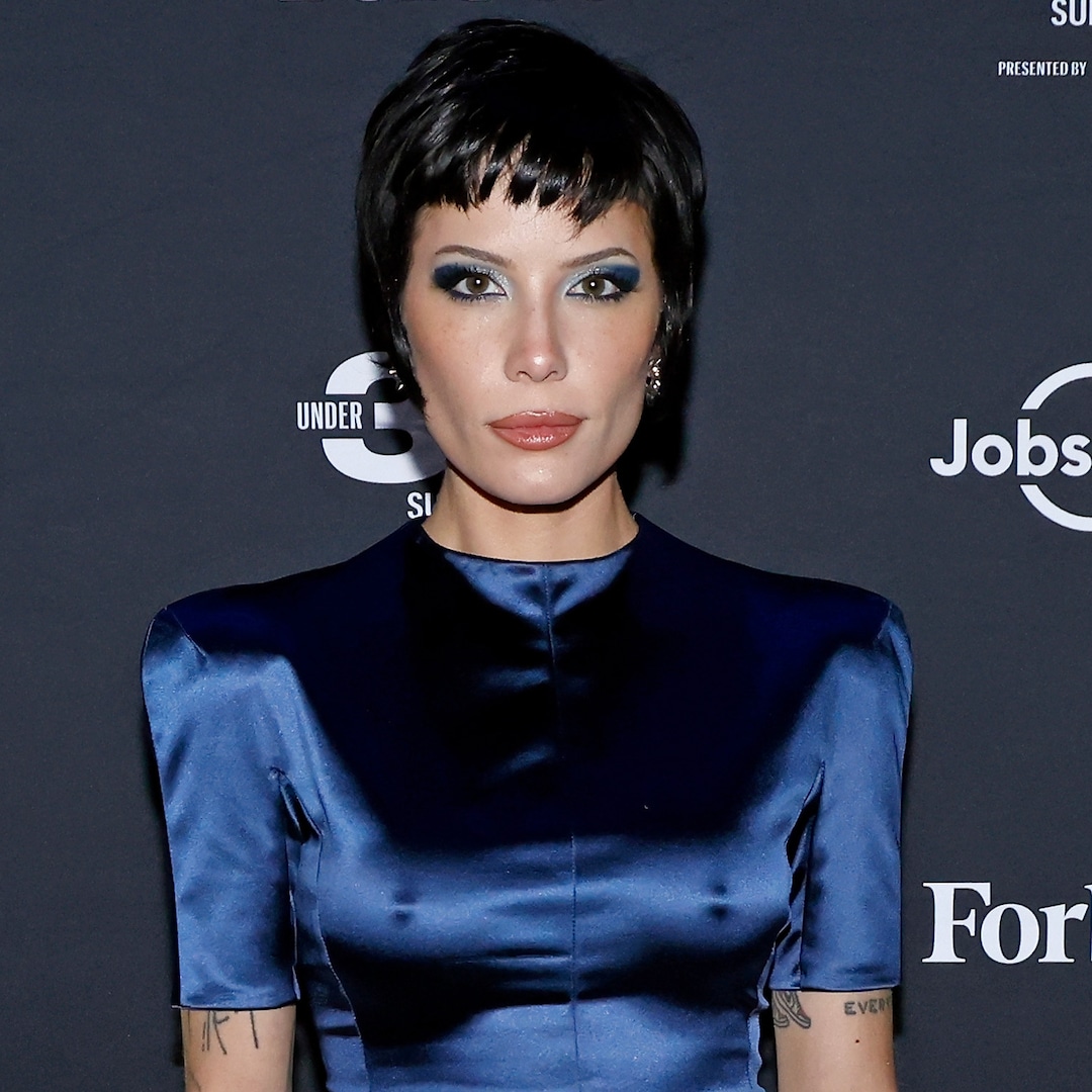 е мила към себе си по време на трудна глава