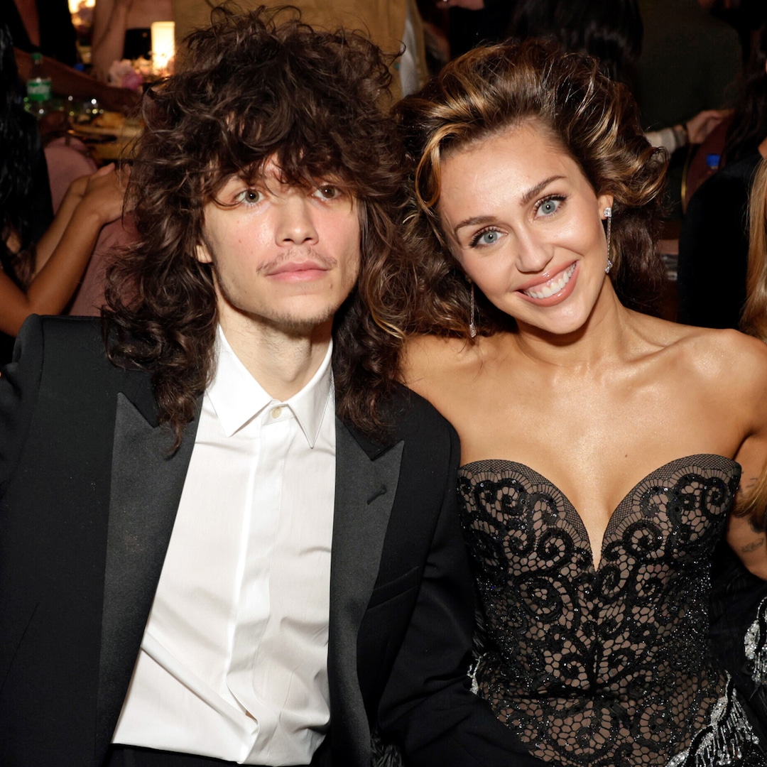 не държеше собствената си ръка на Грами през 2024 г