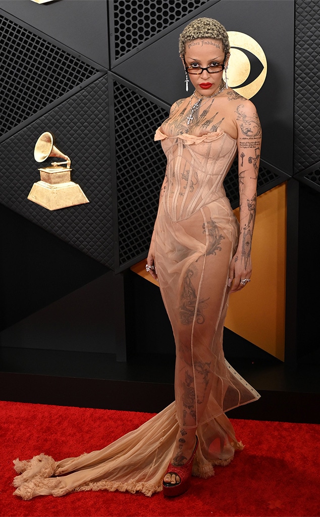Why Kelsea Ballerini Missed the 2024 Grammys Red Carpet Doja Cat, 2024 Grammys