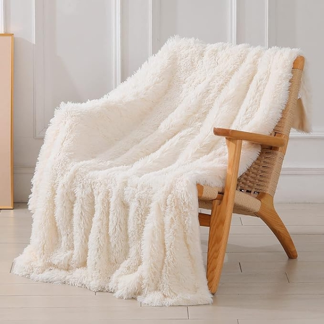 Transform your bathroom into a cosy oasis with our irresistibly soft and  fluffy towels. 🛁 Tap to shop. #mycanningvale