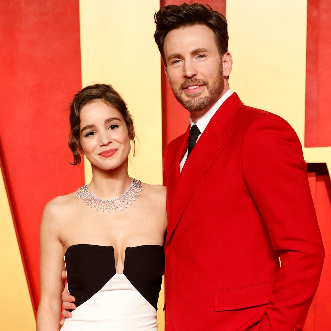 Крис Еванс и съпругата му Алба Баптиста направиха страхотен дебют на червения килим на партито на Оскарите на Vanity Fair