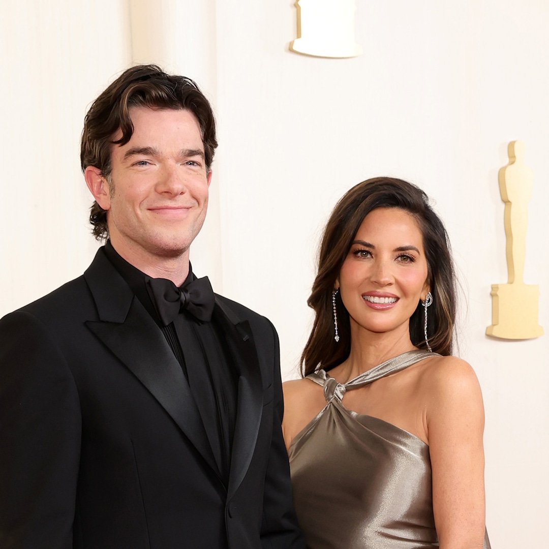 John Mulaney Supports Olivia Munn After She Shares Breast Cancer Battle – E! Online John Mulaney Supports Olivia Munn After She Shares Breast Cancer Battle – E! Online