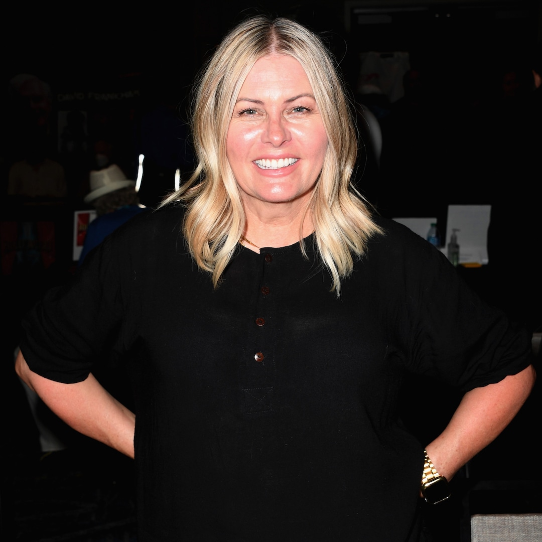 Baywatch’s Nicole Eggert Shaves Her Head Amid Breast Cancer Diagnosis – E! Online Baywatch’s Nicole Eggert Shaves Her Head Amid Breast Cancer Diagnosis – E! Online