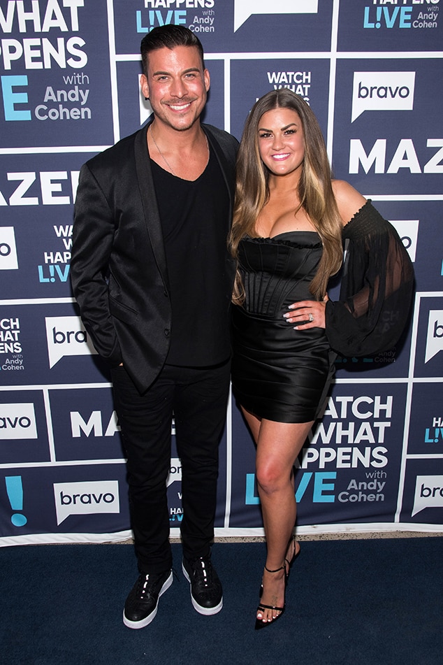 Jax Taylor ดูเหมือนจะบอกว่าเขาไม่เคยแต่งงานอย่างถูกกฎหมายกับ Brittany Cartwright