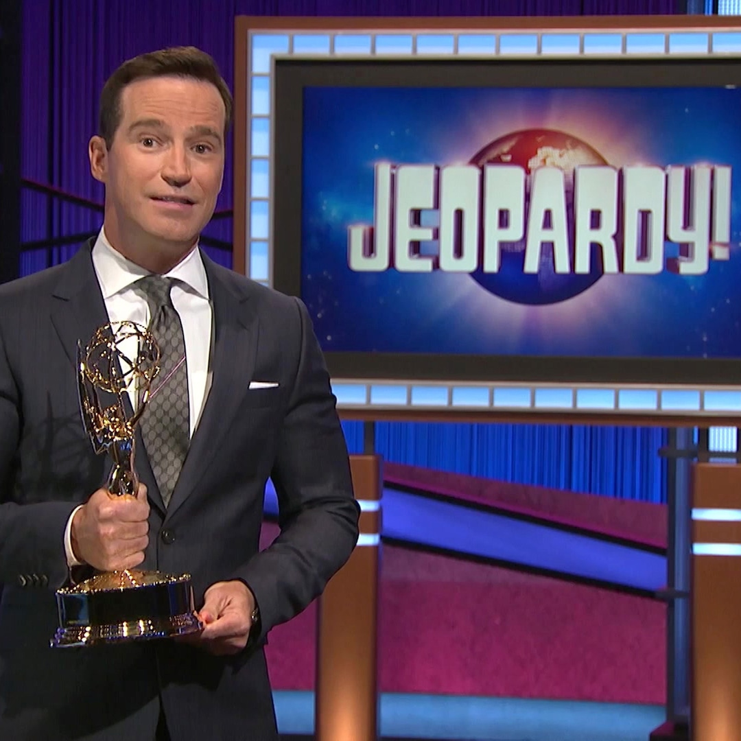 разсъждава върху краткия си престой като Jeopardy! водещ.През август 2021 г.