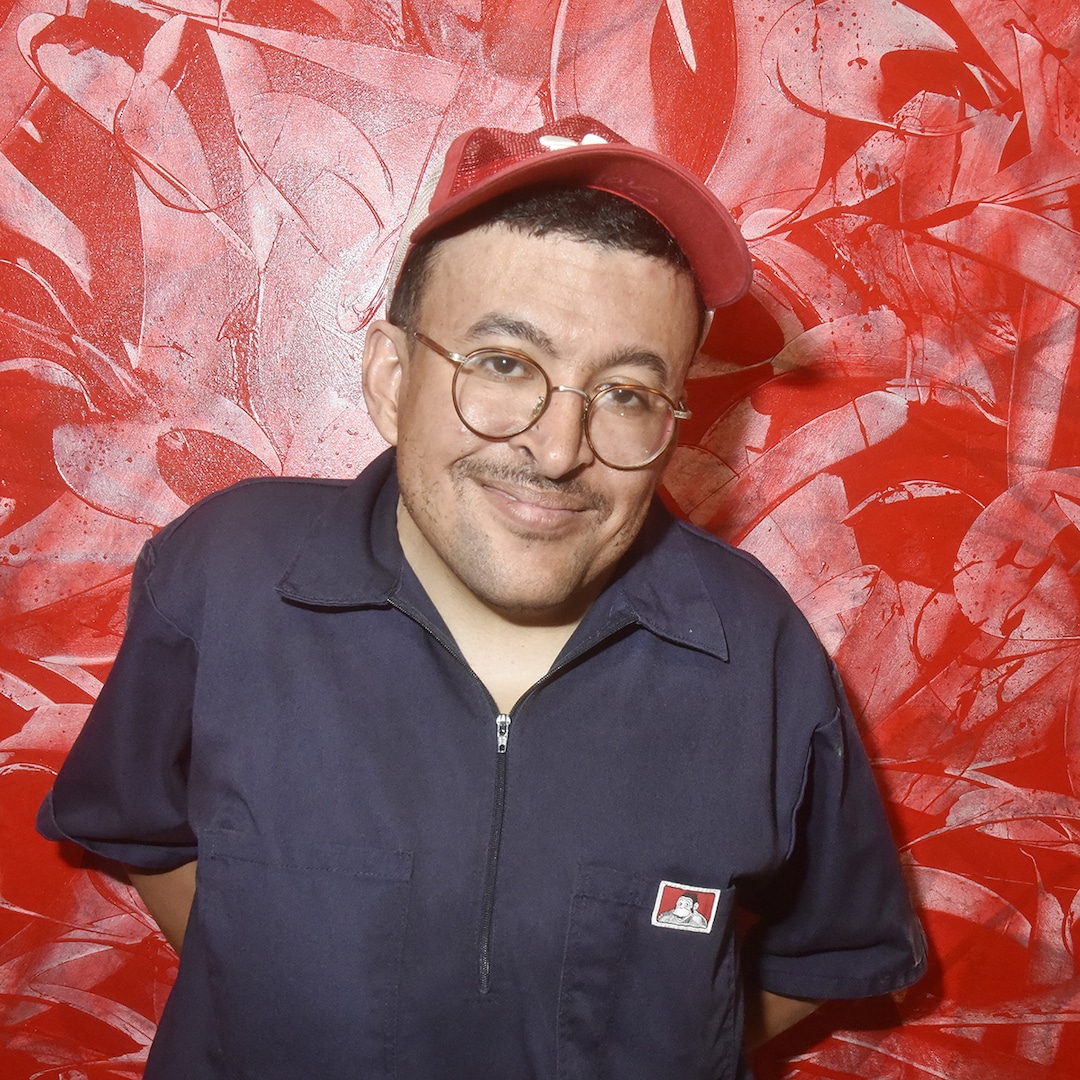 Инди музикалната сцена скърби за загубата на огромен талант Кола Бой