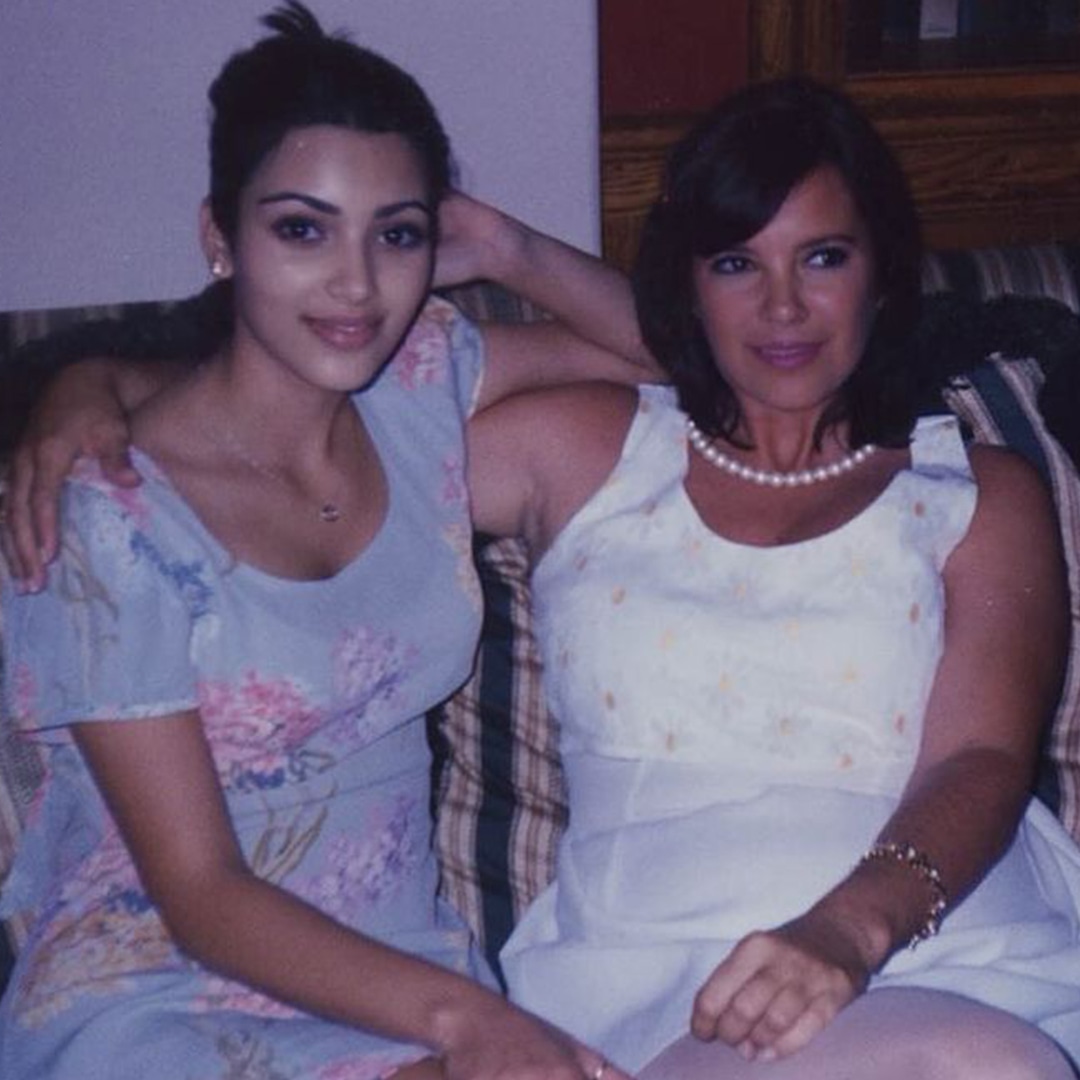 Kim Kardashian Honors Aunt Karen Houghton After Her Death – E! Online Kim Kardashian Honors Aunt Karen Houghton After Her Death – E! Online