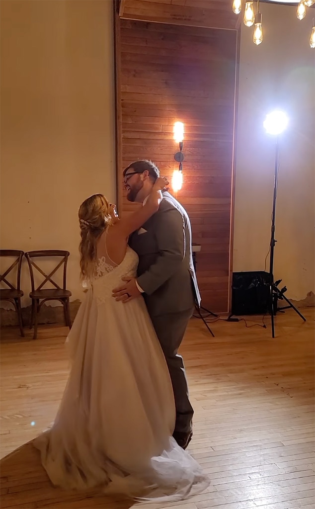 Abby Hensel, Josh Bowling