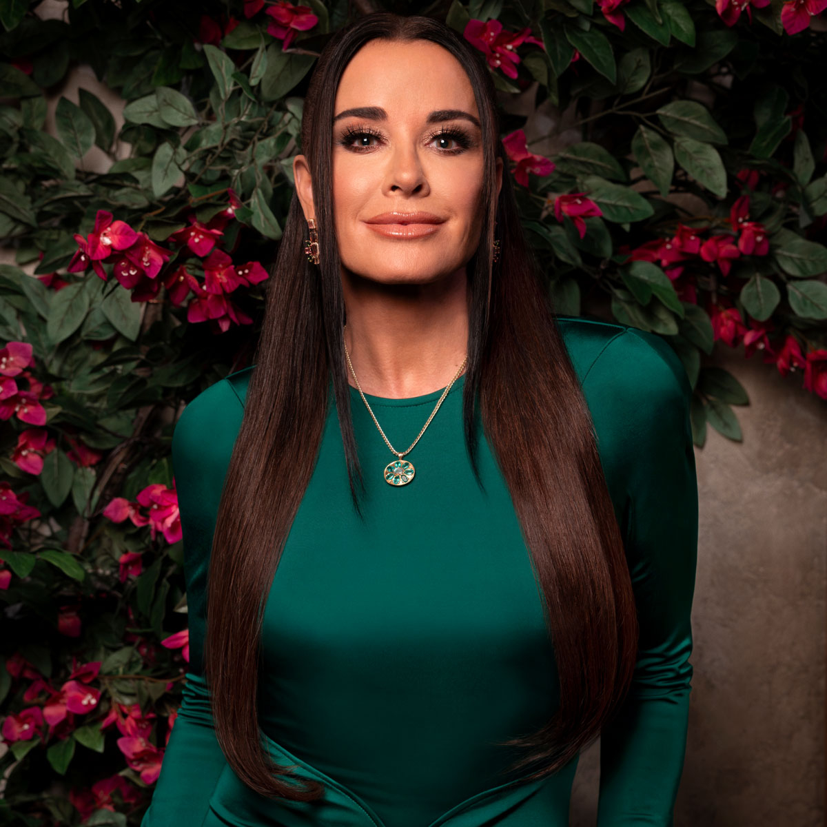 RHOBH's Kyle Richards' Guide To Cozy Luxury Without Spending a Fortune