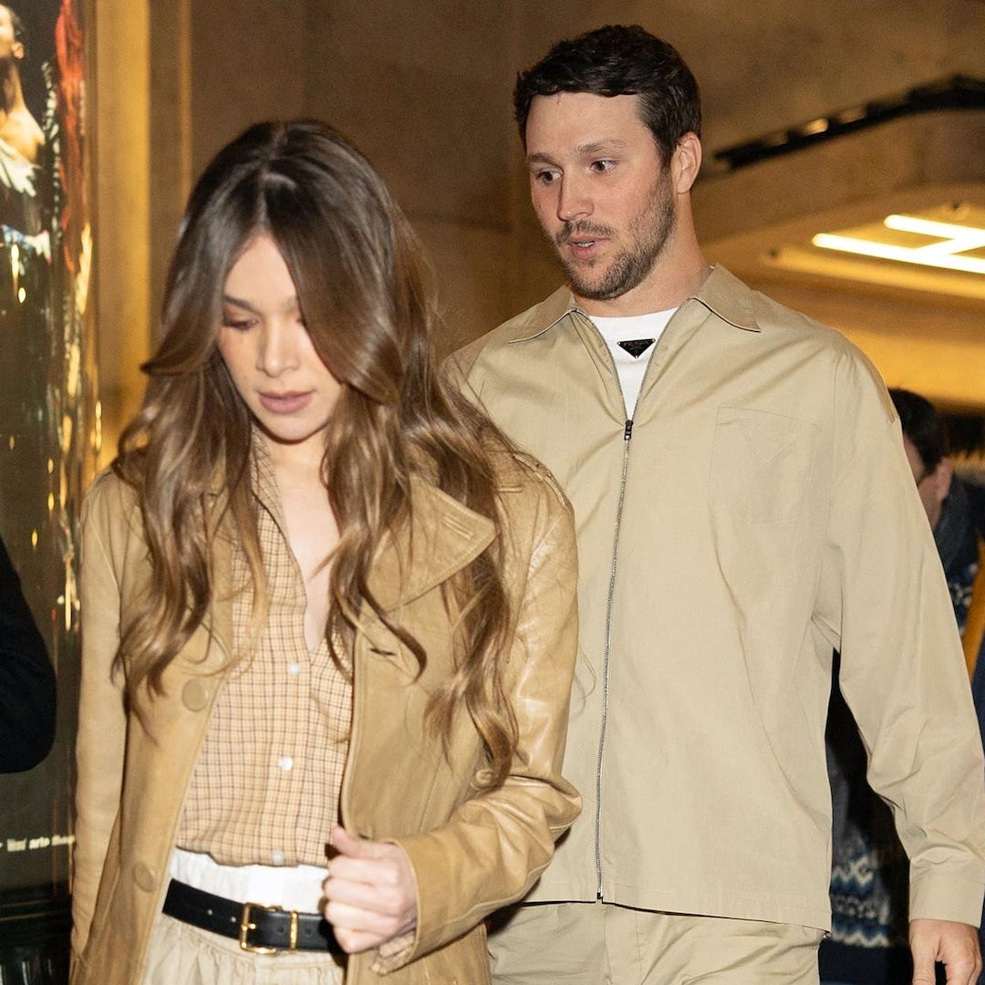Inside Hailee Steinfeld and Josh Allen’s Winning Romance – E! Online Inside Hailee Steinfeld and Josh Allen’s Winning Romance – E! Online