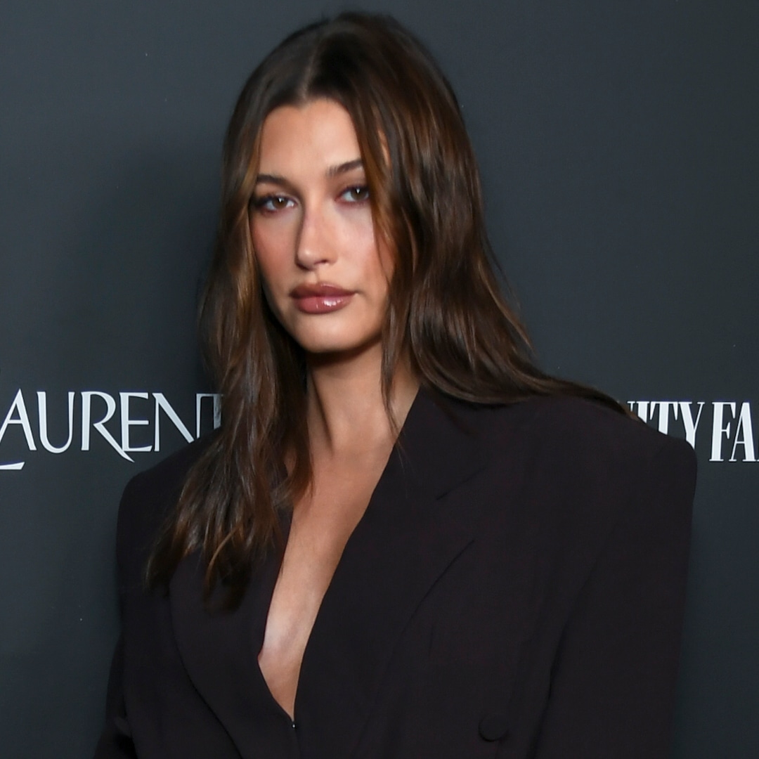 Hailey Bieber Chops Her Hair for Ultimate Clean Girl Aesthetic Hailey Bieber Chops Her Hair for Ultimate Clean Girl Aesthetic