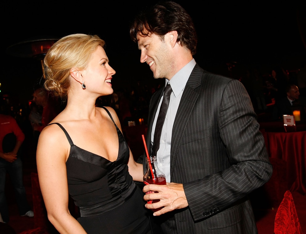 เรื่องราวความรักของ Anna Paquin และ Stephen Moyer จะทำให้เลือดของคุณอบอุ่นอย่างแท้จริง