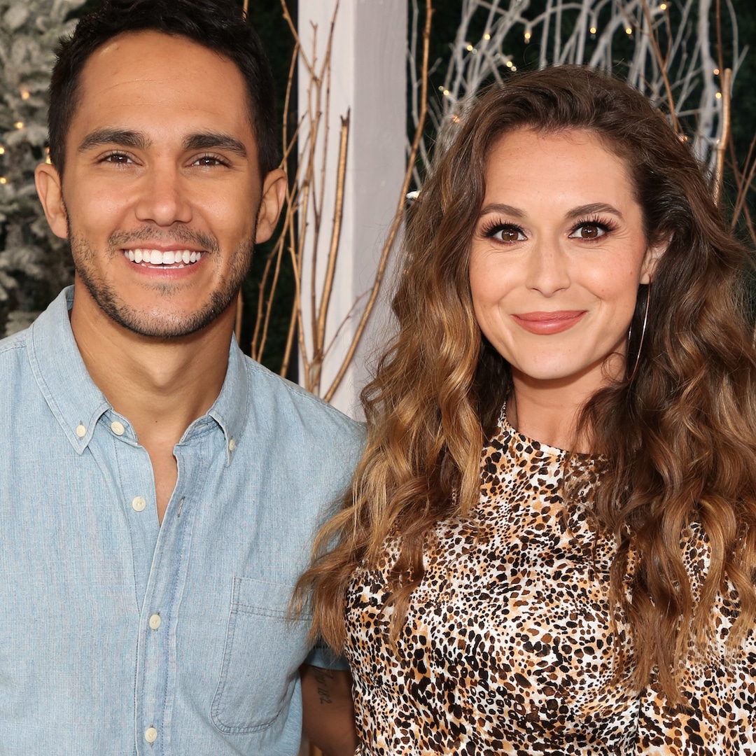 и претърпяха невъобразима трагедия Пет месеца след обявяването на бременността на