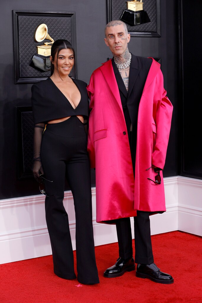 What Kourtney Kardashian Gave Travis Barker on 3rd Sex Anniversary