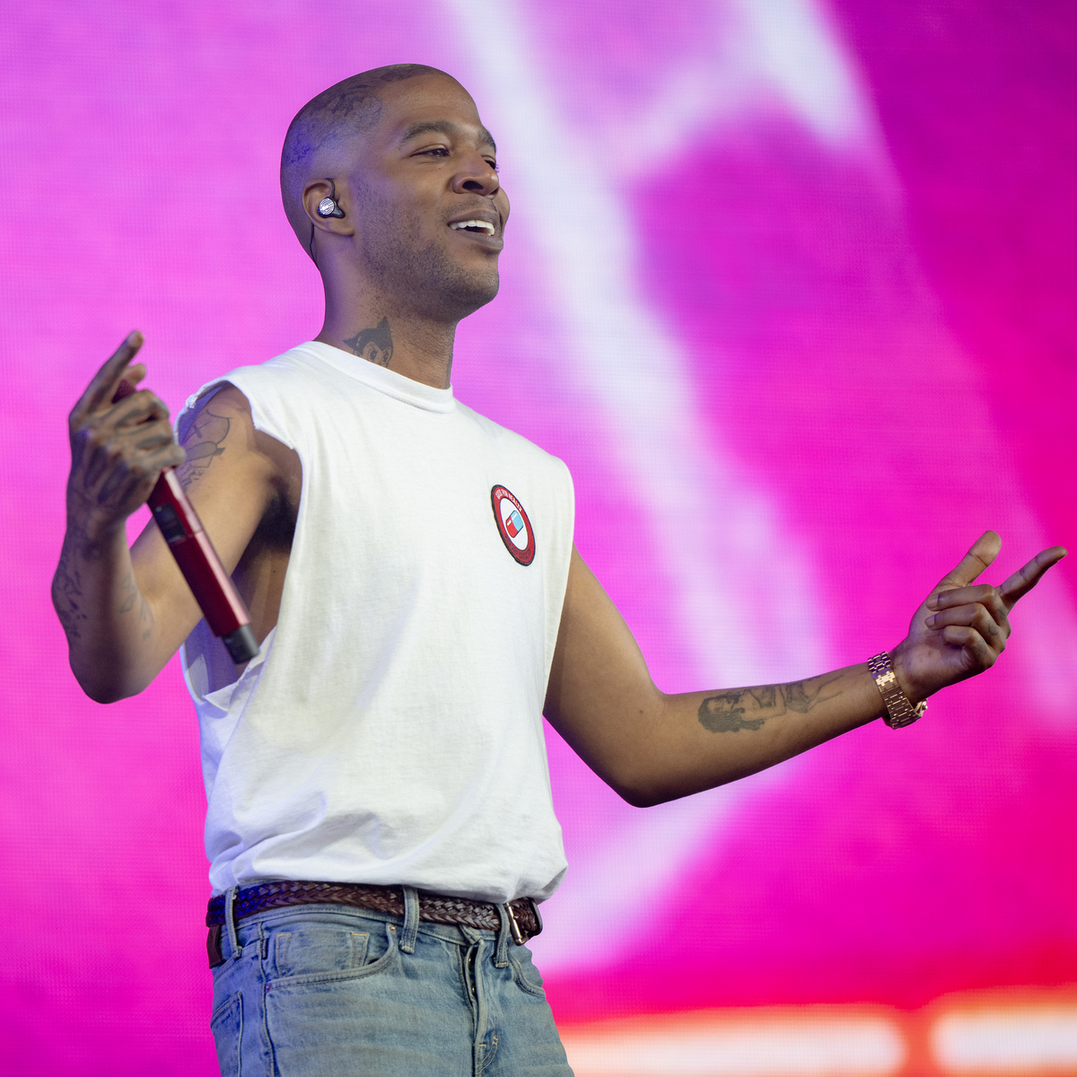 Kid Cudi Breaks His Foot After Leaping Off Coachella Stage