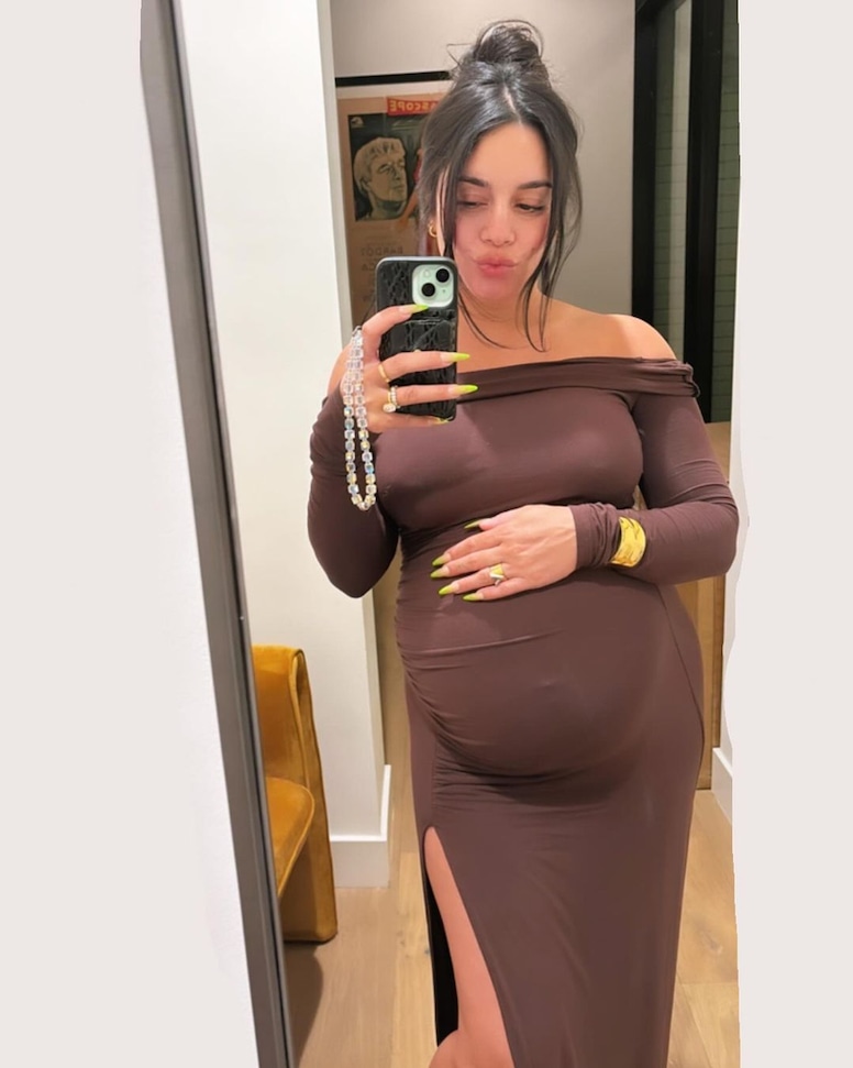 Vanessa Hudgens' Pregnancy Style Vanessa Hudgens' Pregnancy Style