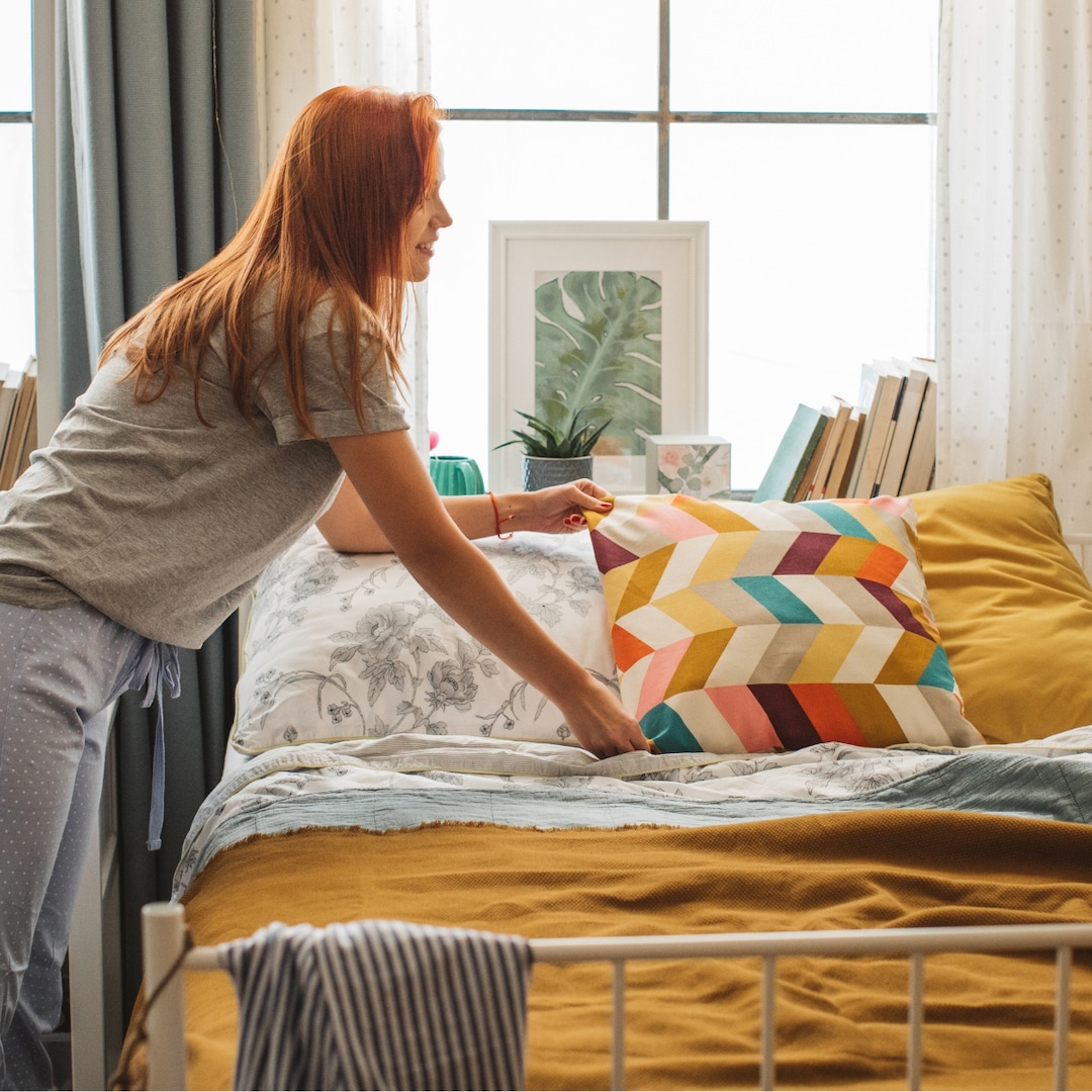 15 Dorm Essentials You’ll Want to Add to Your Packing List ASAP So You Don’t Forget Later On – E! Online 15 Dorm Essentials You’ll Want to Add to Your Packing List ASAP So You Don’t Forget Later On – E! Online