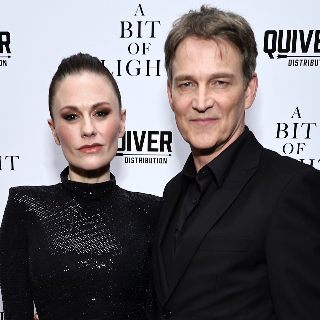 Anna Paquin and Stephen Moyer’s Love Story Will Truly Warm Your Blood – E! Online Anna Paquin and Stephen Moyer’s Love Story Will Truly Warm Your Blood – E! Online