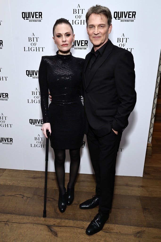 เรื่องราวความรักของ Anna Paquin และ Stephen Moyer จะทำให้เลือดของคุณอบอุ่นอย่างแท้จริง