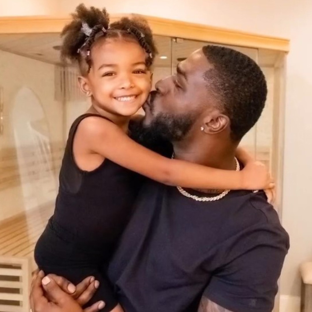 NFL Star Tevin Coleman’s Daughter, 6, Placed on Ventilator Amid Sickle Cell Journey – E! Online NFL Star Tevin Coleman’s Daughter, 6, Placed on Ventilator Amid Sickle Cell Journey – E! Online