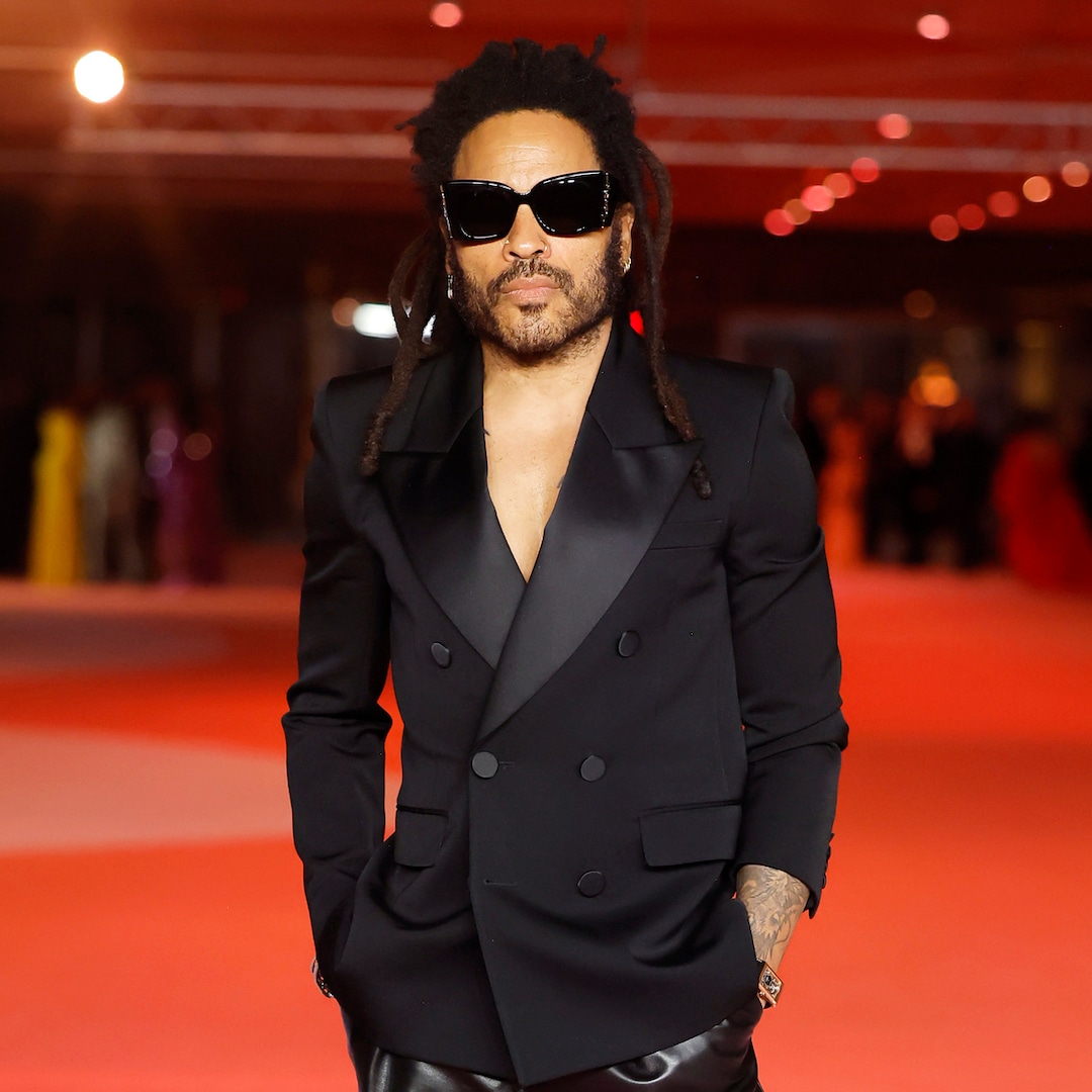 Volunteer as Tribute to See Buff Lenny Kravitz Working Out in Leather Pants – E! Online Volunteer as Tribute to See Buff Lenny Kravitz Working Out in Leather Pants – E! Online