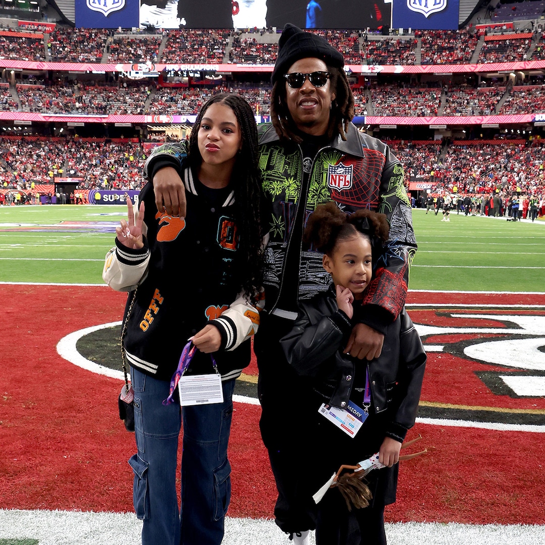 Момичетата на Бионсе управляват света Джей Зи и по малката дъщеря