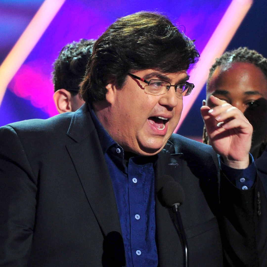 Dan Schneider Sues Quiet on Set Producers for Allegedly Portraying Him as Child Sexual Abuser – E! Online Dan Schneider Sues Quiet on Set Producers for Allegedly Portraying Him as Child Sexual Abuser – E! Online