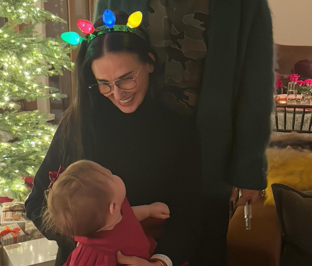 Cómo Rumer Willis está haciendo la maternidad a su manera