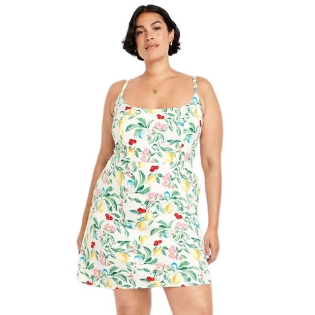 Old Navy's Hot Fire Sale Keeps You Cool With Chic Linen & Matching Set