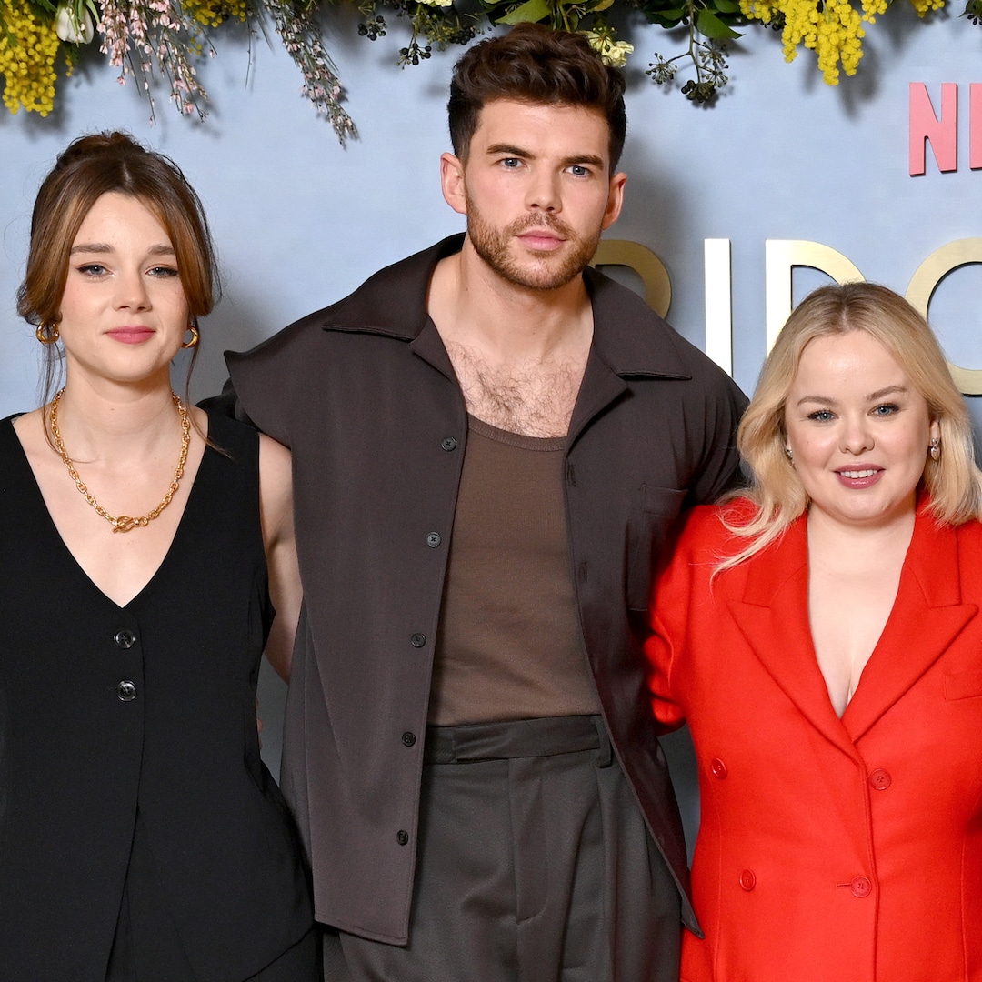 Най скъпи читателю пригответе се да изгорите над тези тийзъри С първата част