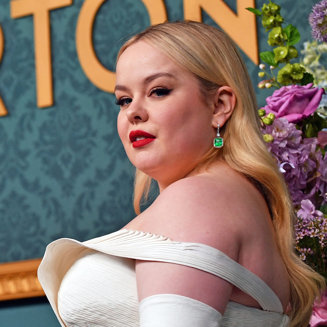Bridgerton’s Nicola Coughlan Reveals the Surprising Way She Learned About Lady Whistledown Twist – E! Online Bridgerton’s Nicola Coughlan Reveals the Surprising Way She Learned About Lady Whistledown Twist – E! Online