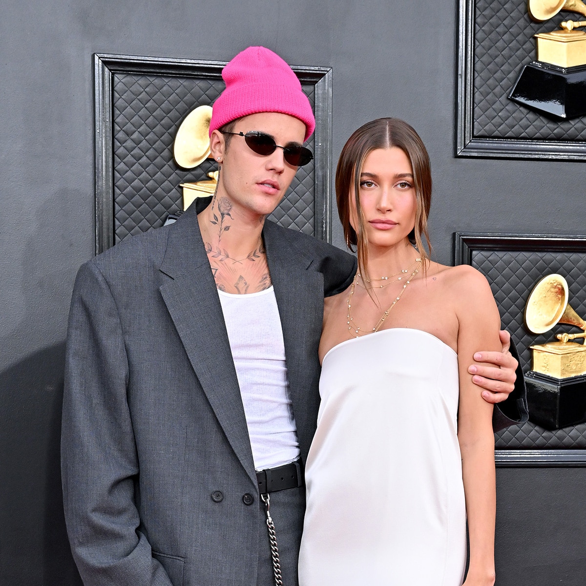 Hailey Bieber dá à luz e dá as boas-vindas ao primeiro bebê com Justin Bieber