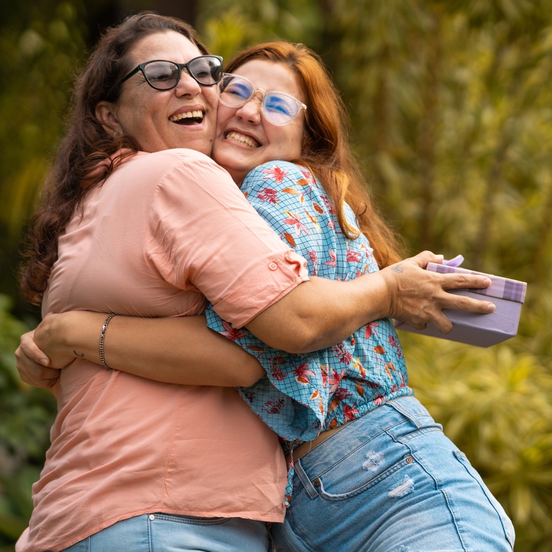 Unique Mother’s Day Gifts We’re 99% Sure She Hasn’t Received Yet – E! Online Unique Mother’s Day Gifts We’re 99% Sure She Hasn’t Received Yet – E! Online
