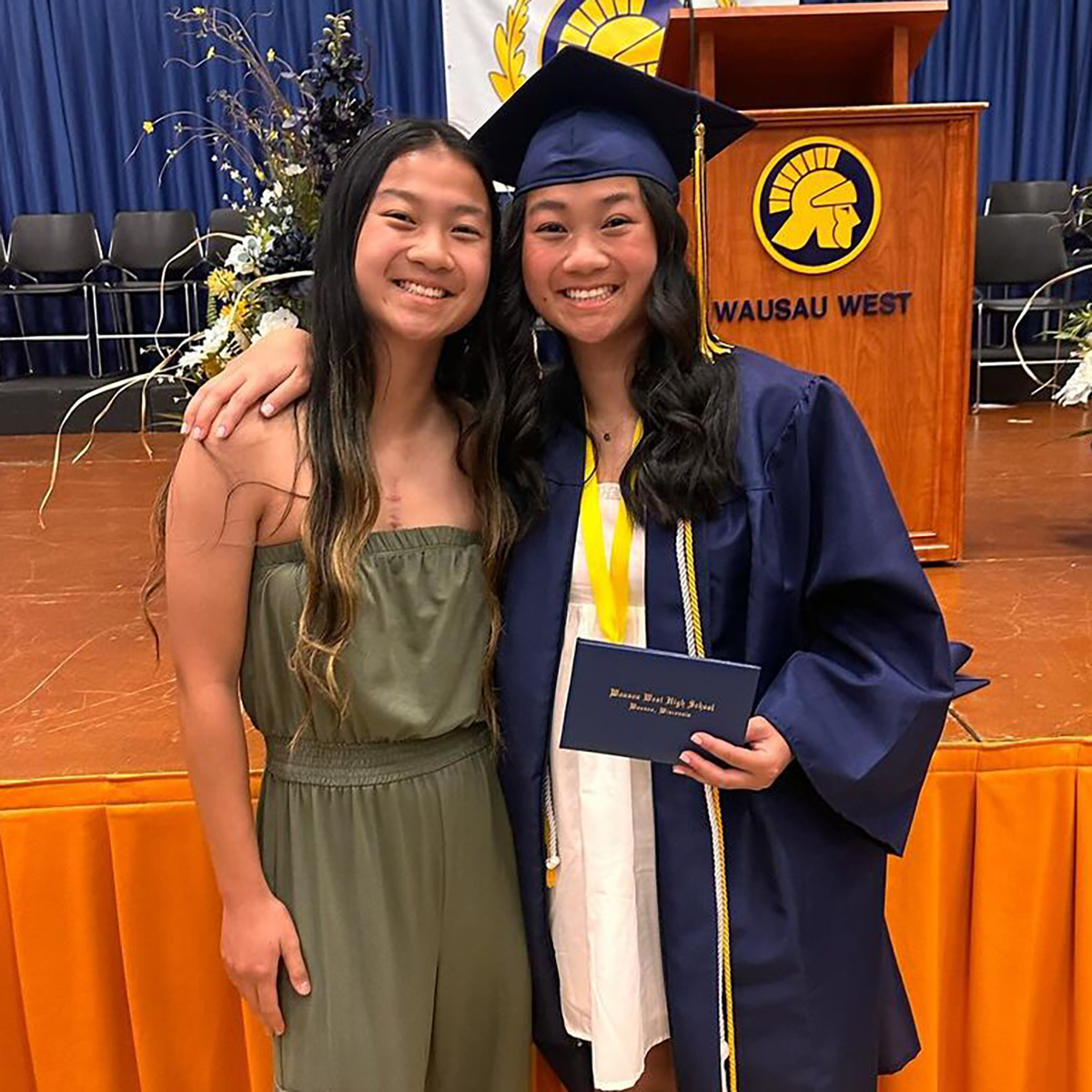 Twins Separated as Babies Both Named High School Valedictorians