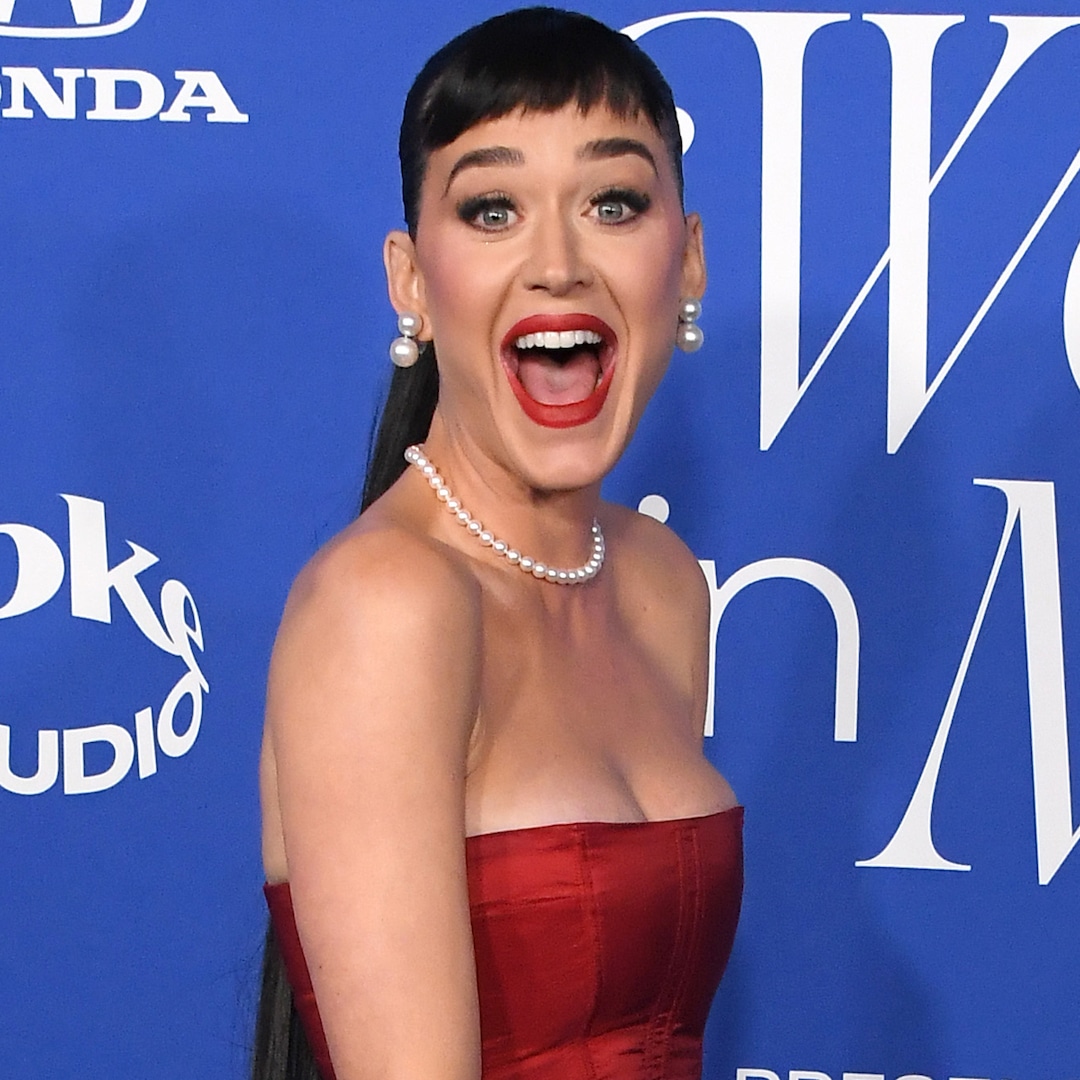 The Original Lyrics to Katy Perry’s “Teenage Dream” Will Blow Your Mind – E! Online The Original Lyrics to Katy Perry’s “Teenage Dream” Will Blow Your Mind – E! Online