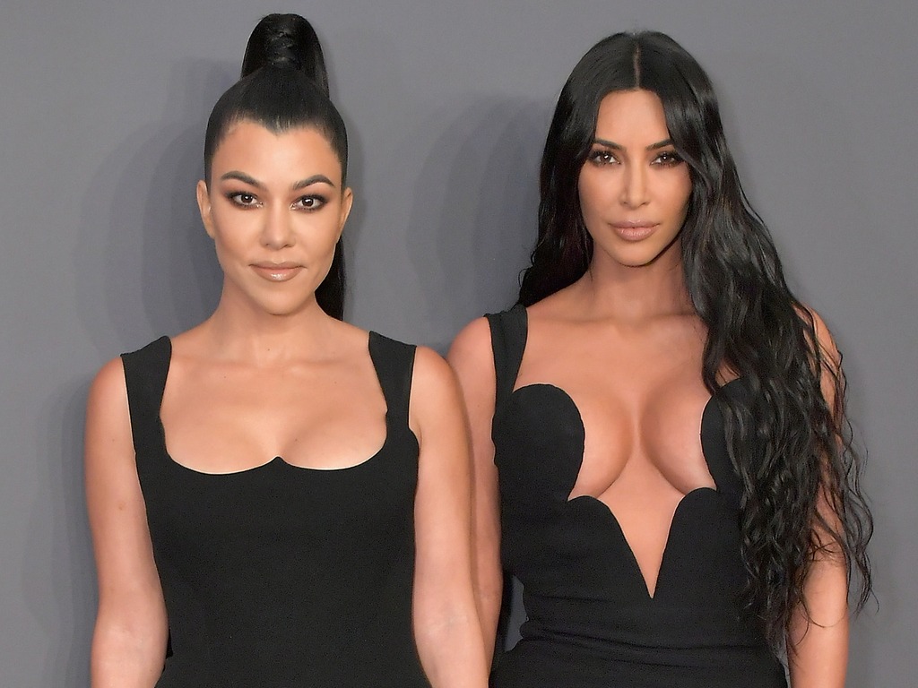 Kourtney Kardashian y Kim Kardashian aclaran su disputa