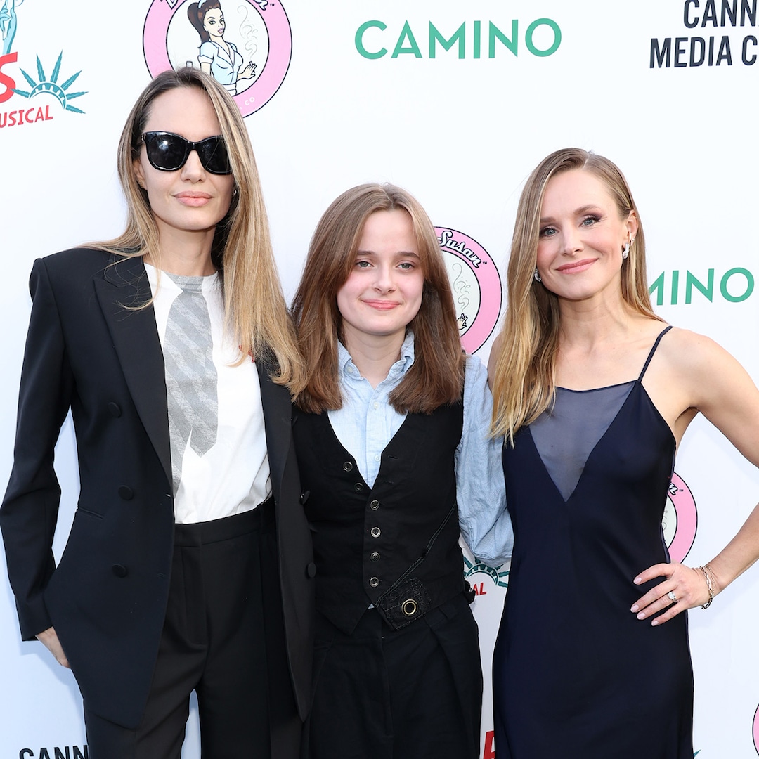 Angelina Jolie and Daughter Vivienne Make Red Carpet Appearance Alongside Kristen Bell – E! Online Angelina Jolie and Daughter Vivienne Make Red Carpet Appearance Alongside Kristen Bell – E! Online