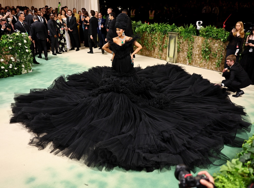 Cardi B Unveils the Unbelievable Dress She Almost Wore to the Met Gala Cardi B Unveils the Unbelievable Dress She Almost Wore to the Met Gala