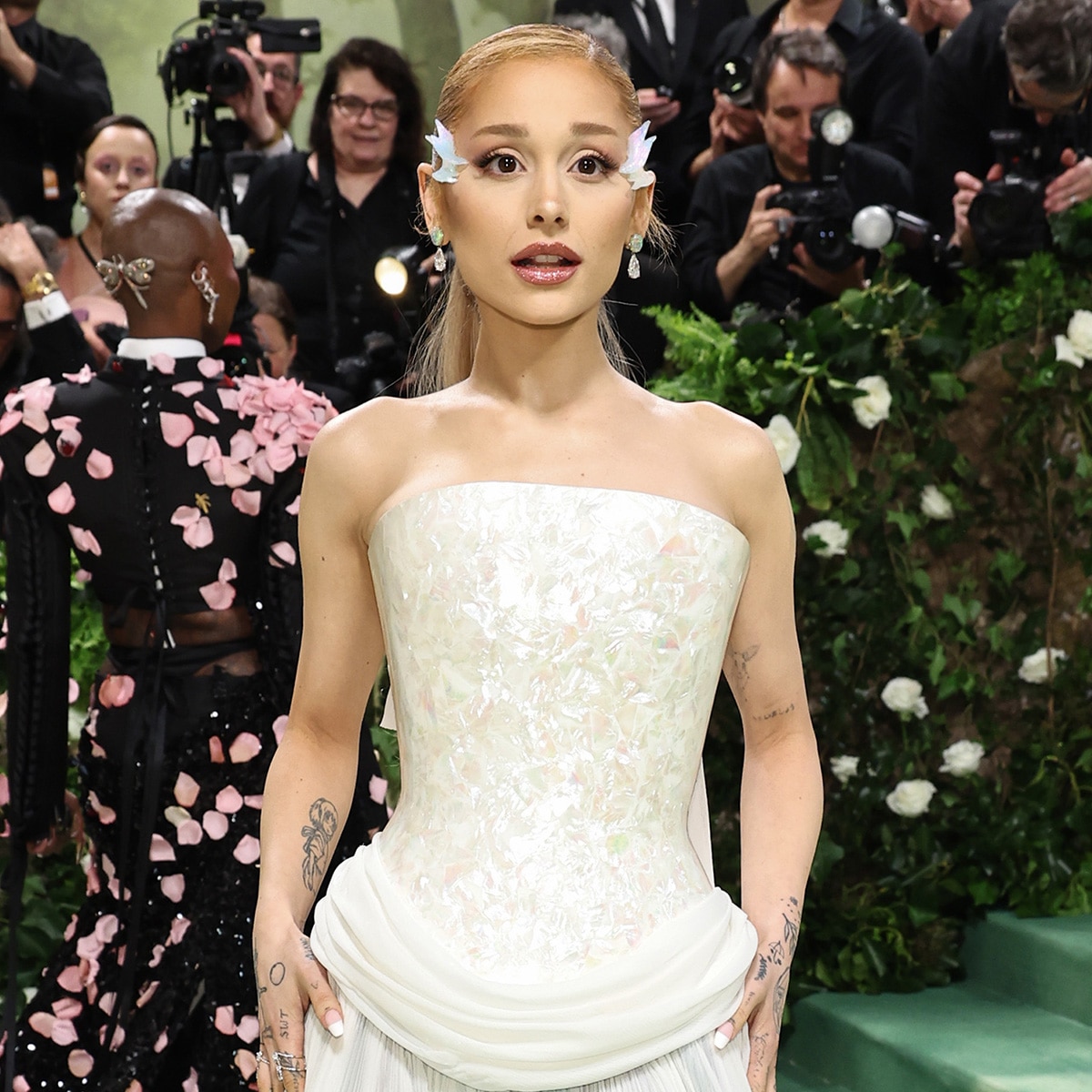 Ariana Grande's Met Gala Performance Featured a Wickedly Good Surprise