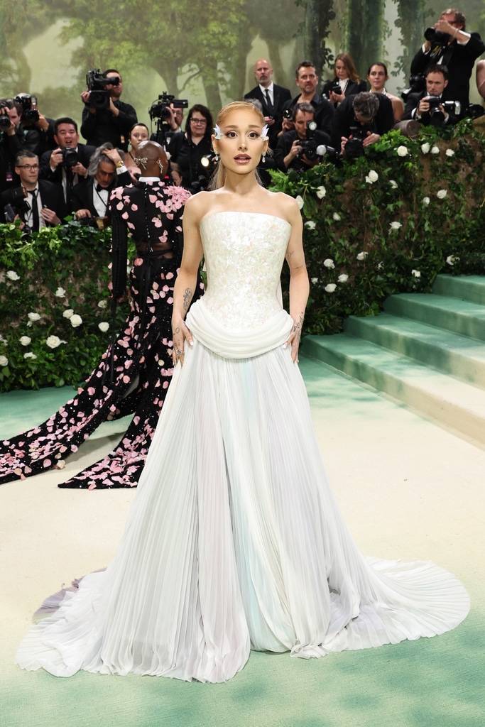 Wedding Dress Ariana Grande Met Gala Dress Ariana Grande Returns To 2024 Met Gala For First Time In Years Wedding Dress Ariana Grande Met Gala Dress Ariana Grande Returns To 2024 Met Gala For First Time In Years