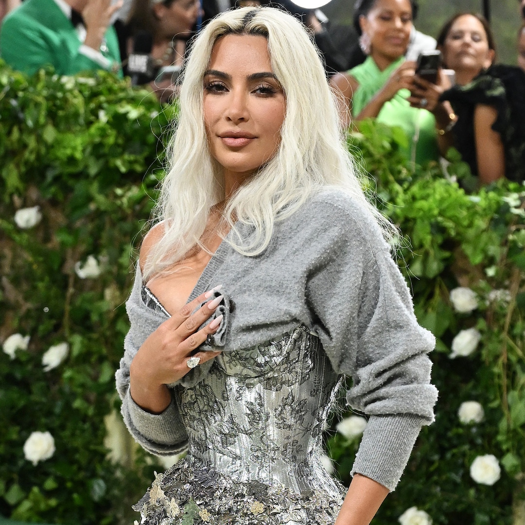 You Missed Kim Kardashian’s Bizarre Shoe Detail…