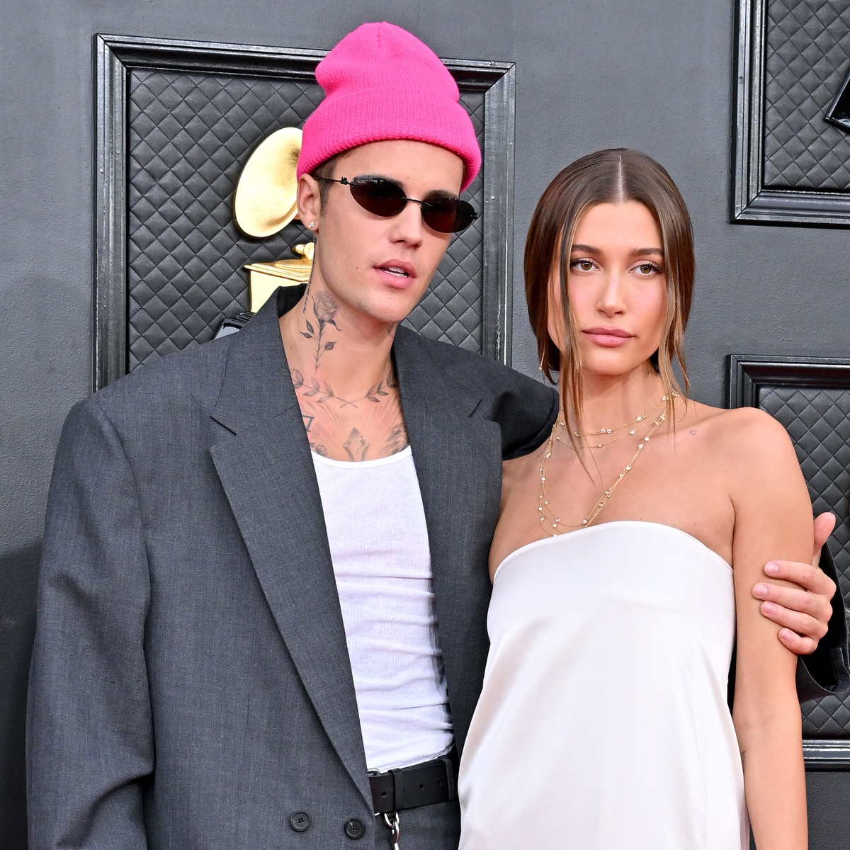 
                        Justin Bieber & Pregnant Hailey Bieber's Family Reacts to Baby News
                