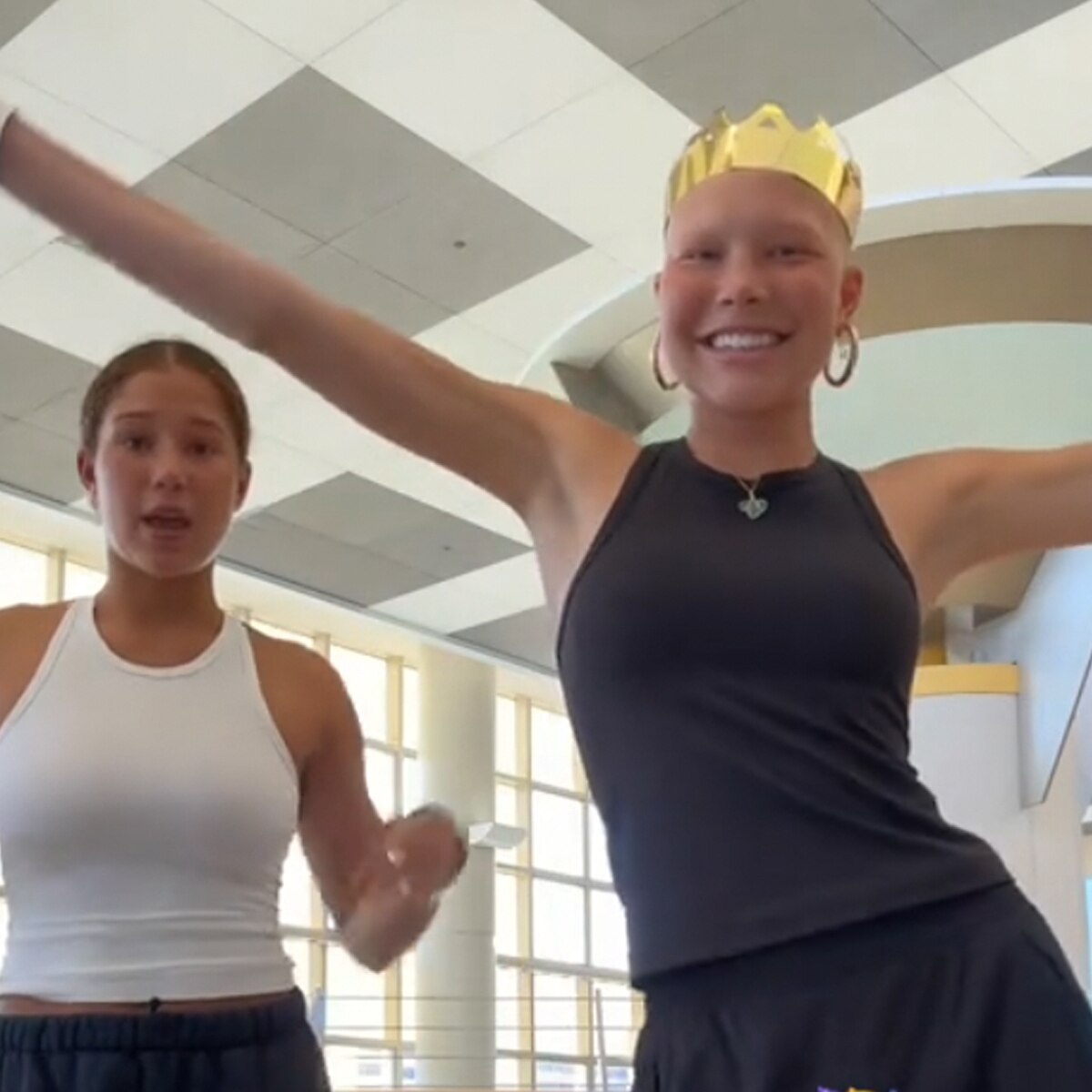 See Isabella Strahan Celebrate Finishing Chemotherapy for Brain Cancer