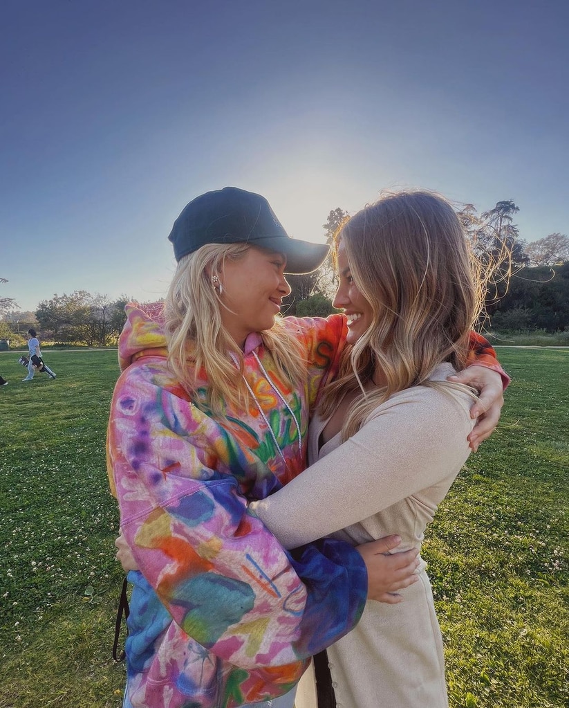 Por que Hayley Kiyoko não tem certeza sobre o casamento com Becca Tilley